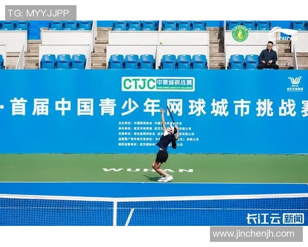 武汉网球队的团队协作之道：网球巨献背后的默契与拼搏精神探秘